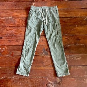 Vuori Ripstop pants. Size small.